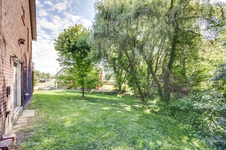 Listing Image 18