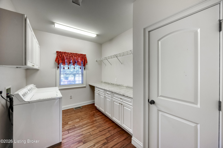 Listing Image 51