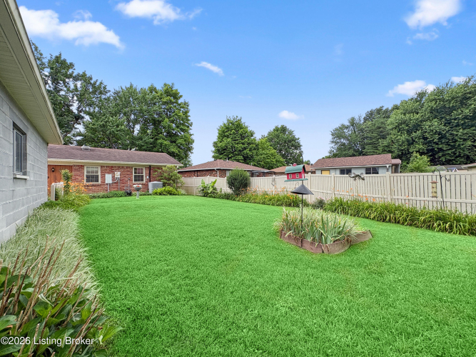 Listing Image 41