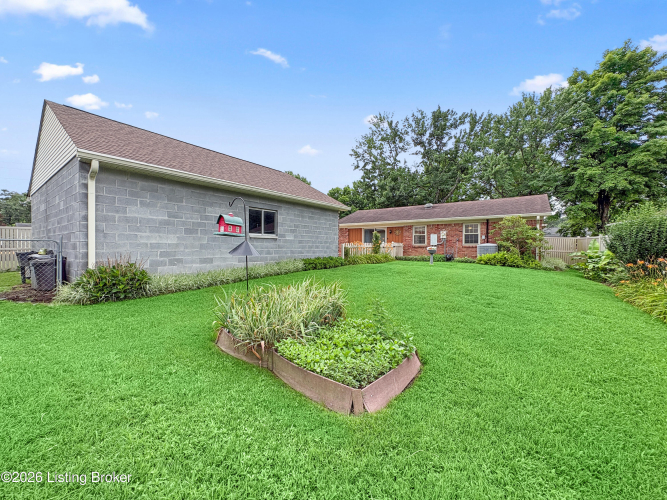 Listing Image 45