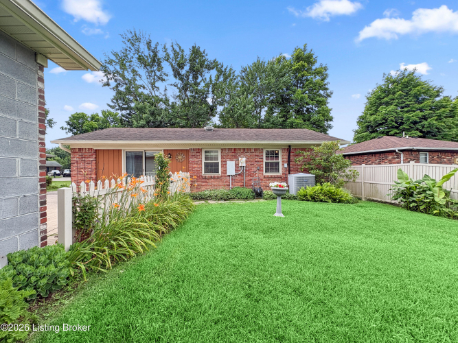 Listing Image 46