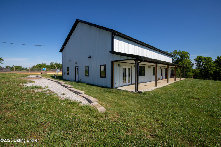 Listing Image 46