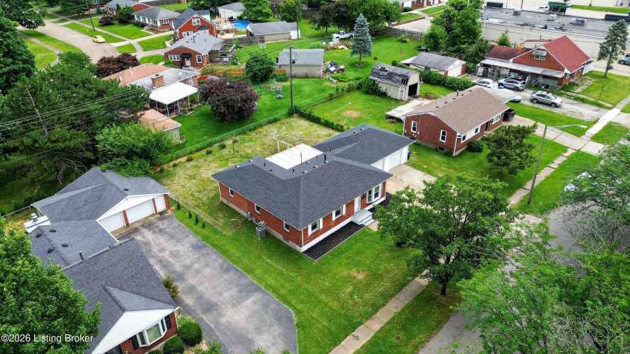 Listing Image 52
