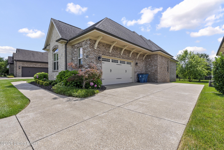 Listing Image 62