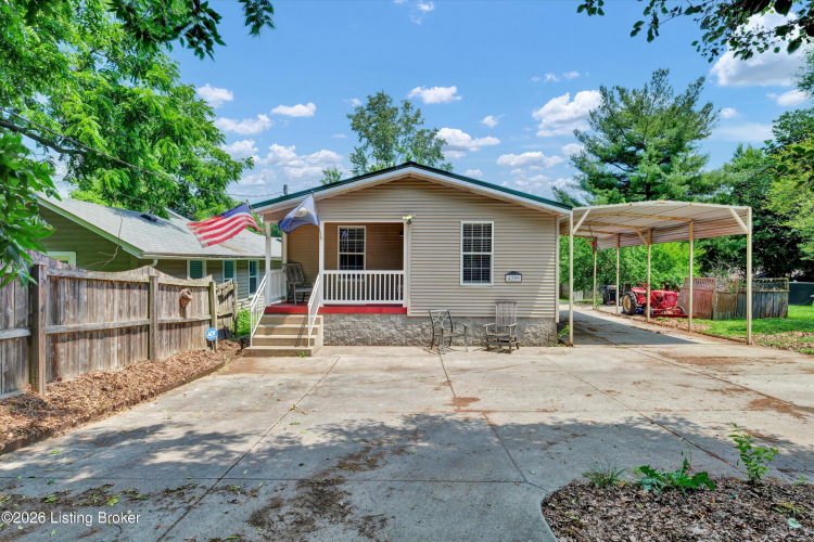 Listing Image 3