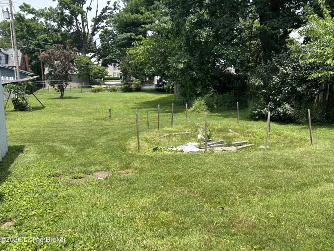 Listing Image 5