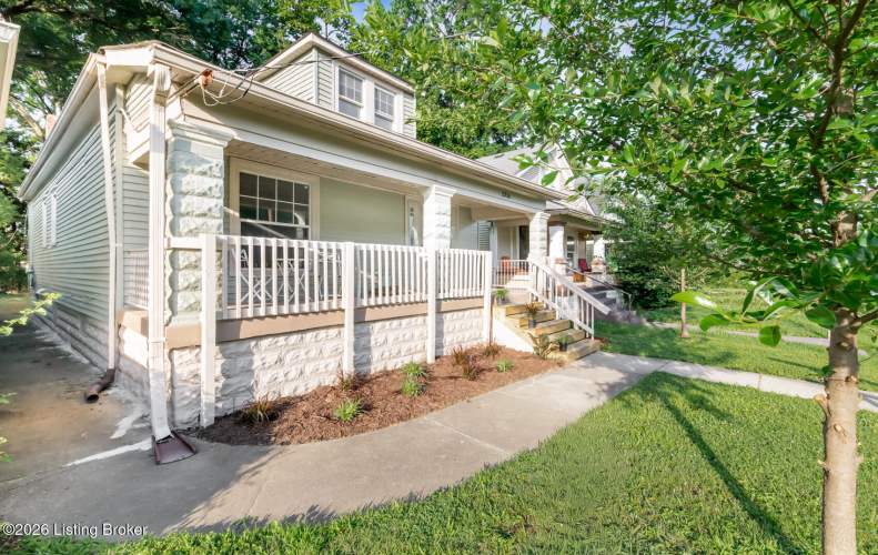 Listing Image 2