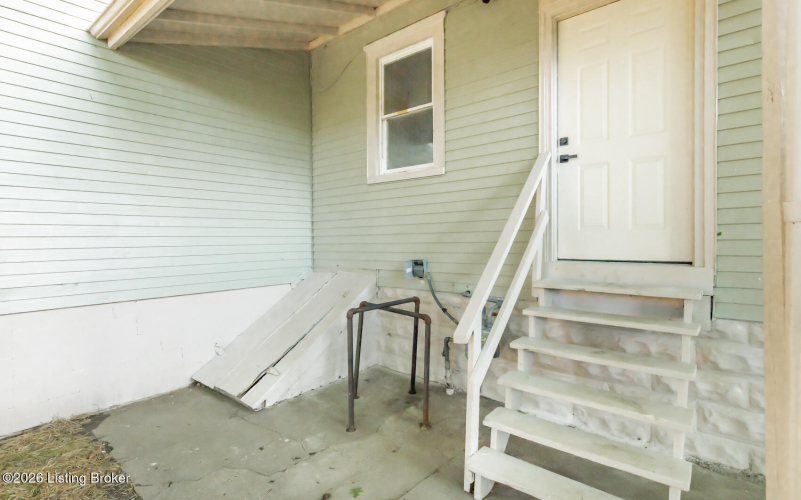 Listing Image 42