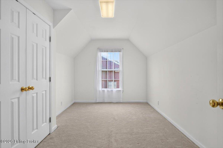 Listing Image 27