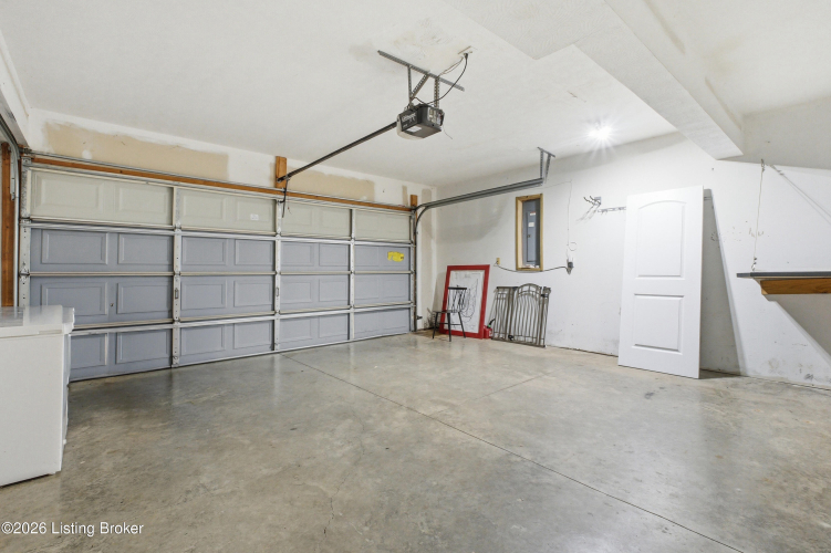 Listing Image 46
