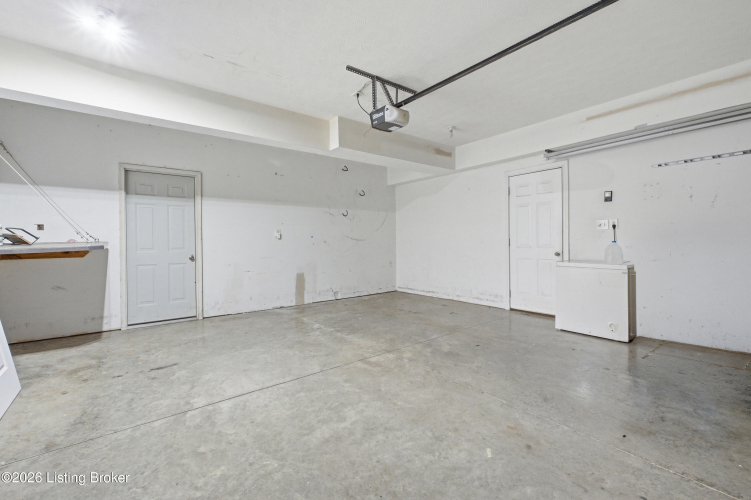 Listing Image 48