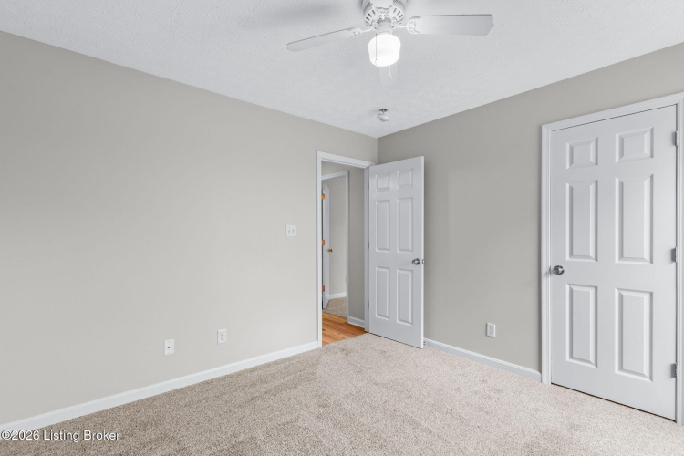 Listing Image 28