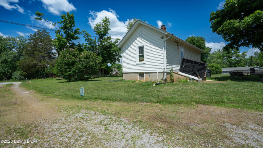 Listing Image 24
