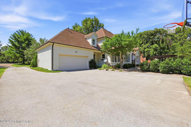 Listing Image 68
