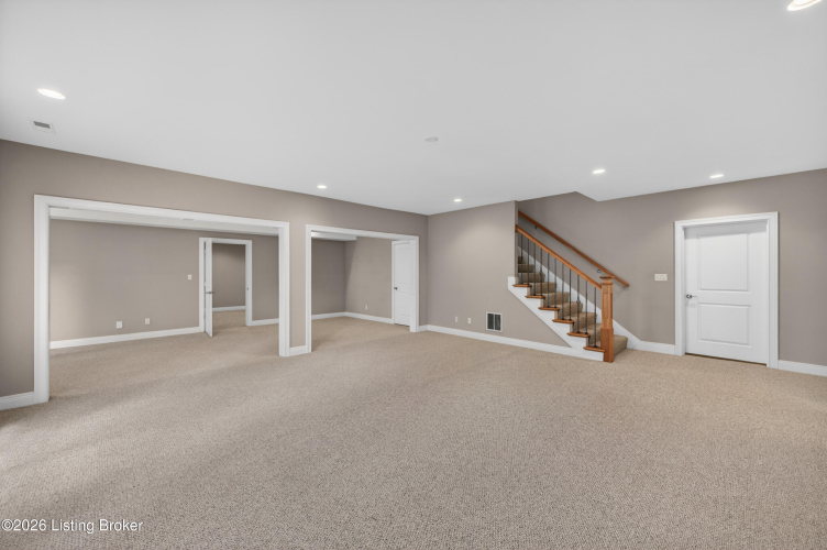 Listing Image 52