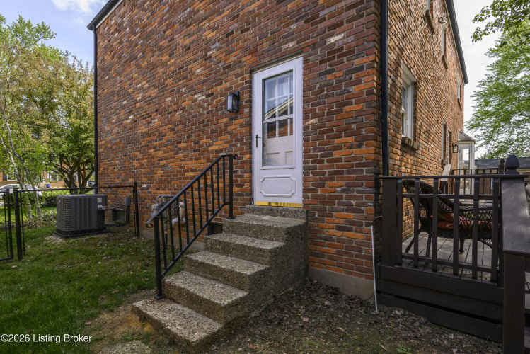 Listing Image 86