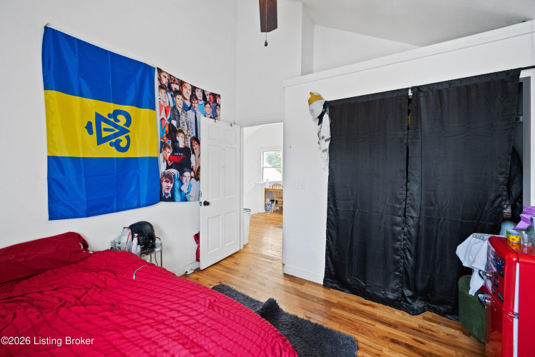 Listing Image 21