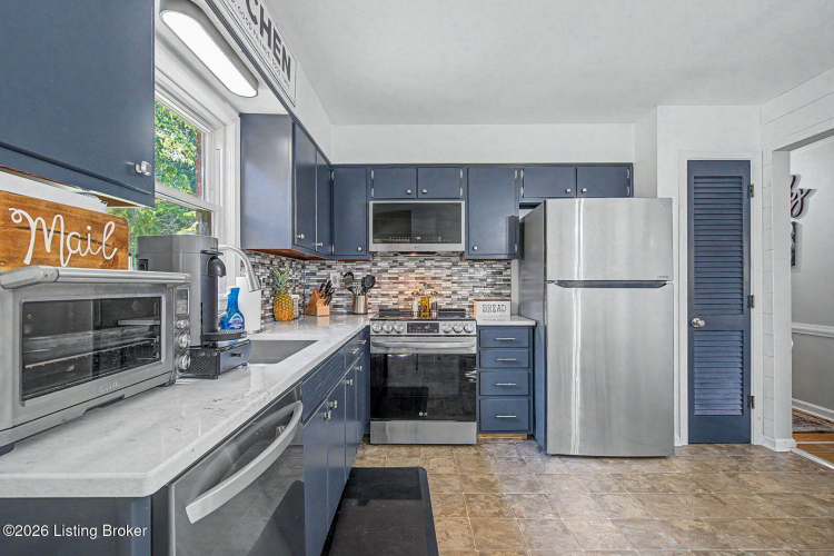 Listing Image 22