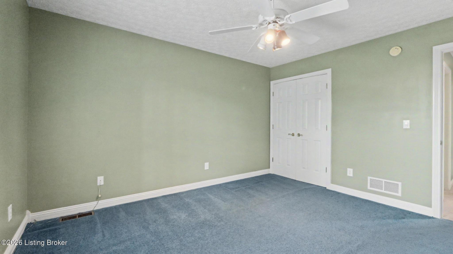 Listing Image 24