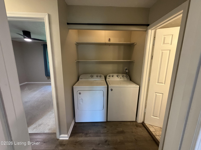 Listing Image 17