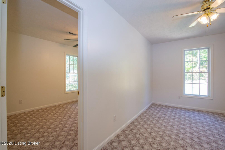 Listing Image 70