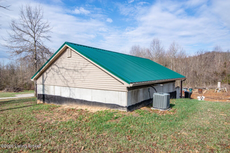Listing Image 16