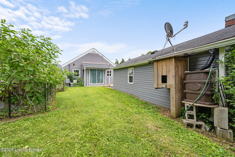 Listing Image 34