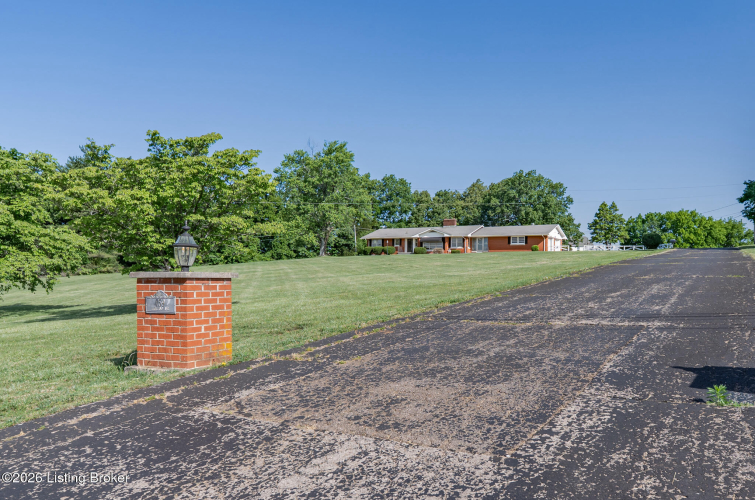 Listing Image 45
