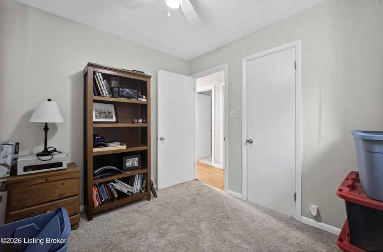 Listing Image 14