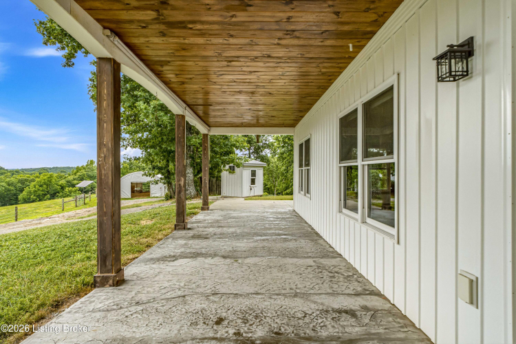 Listing Image 37