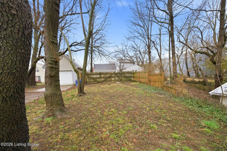 Listing Image 46