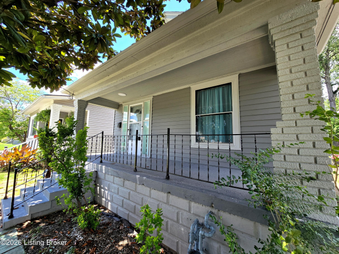 Listing Image 6