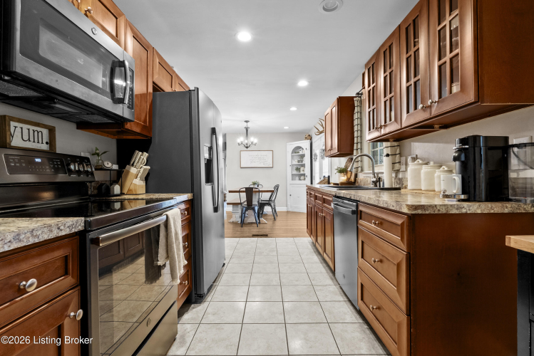 Listing Image 22