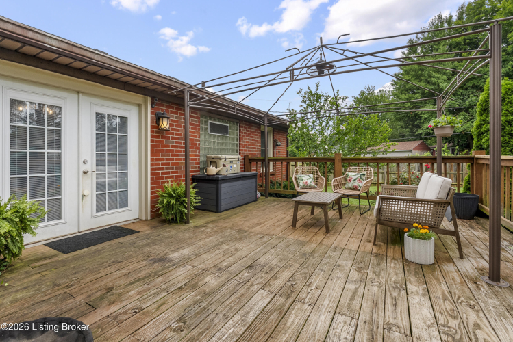 Listing Image 43