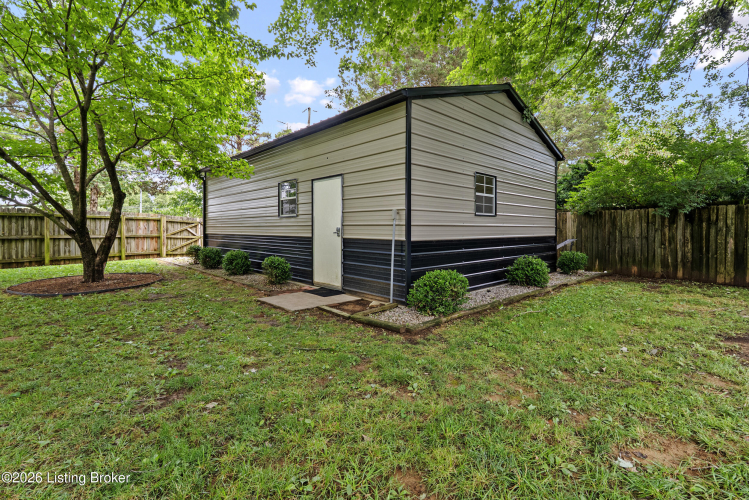 Listing Image 59