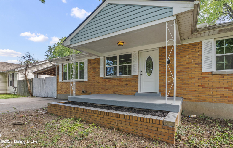 Listing Image 3