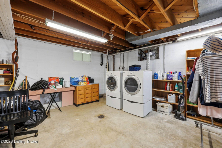 Listing Image 29