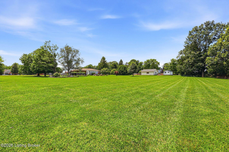 Listing Image 44