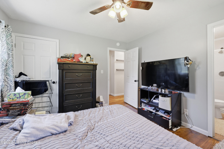 Listing Image 35