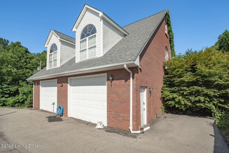 Listing Image 43
