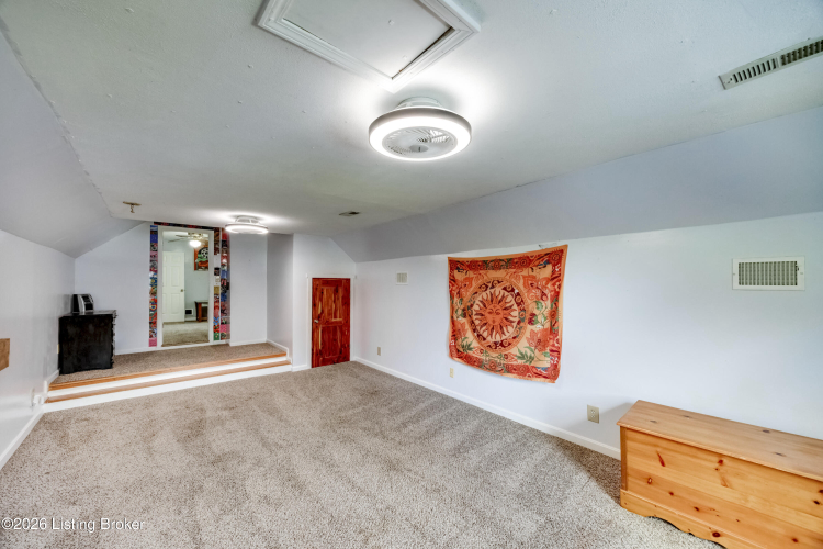 Listing Image 45