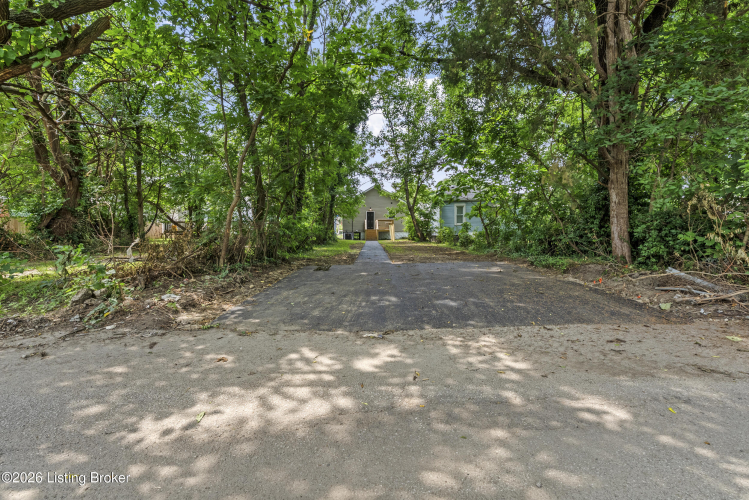 Listing Image 37