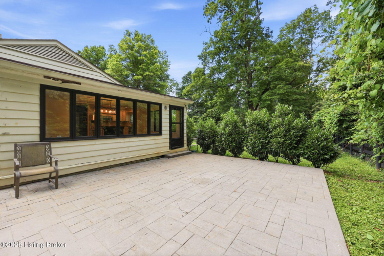 Listing Image 51