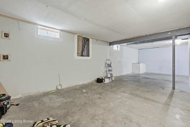 Listing Image 52