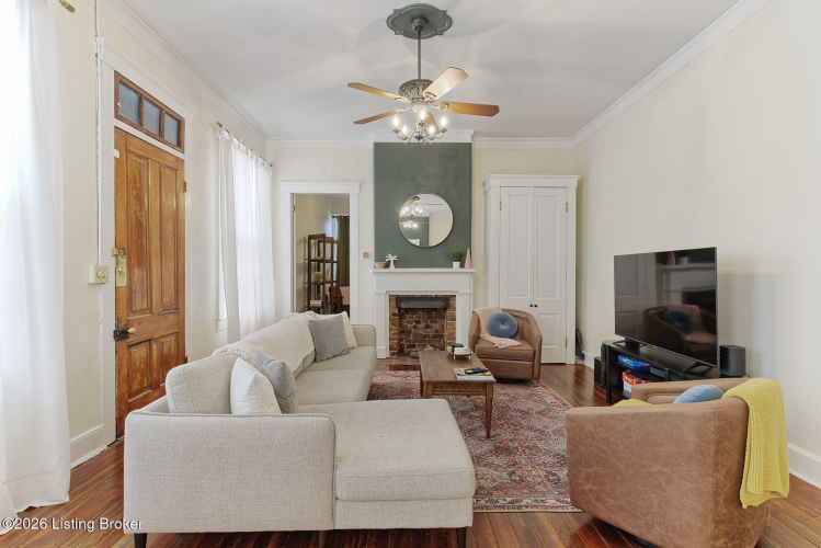 Listing Image 9