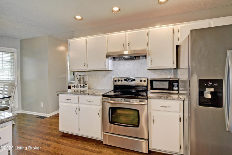 Listing Image 13
