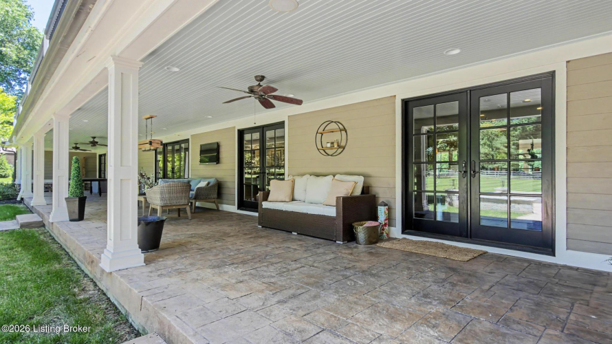 Listing Image 90