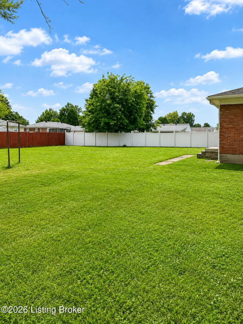 Listing Image 28