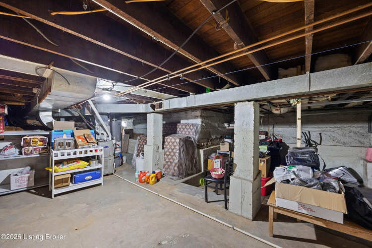 Listing Image 17
