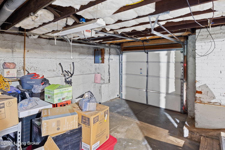 Listing Image 19